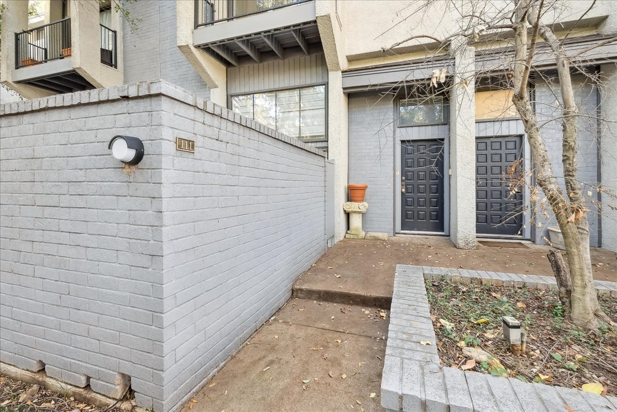 3618 Gillespie Street Dallas TX 75219
