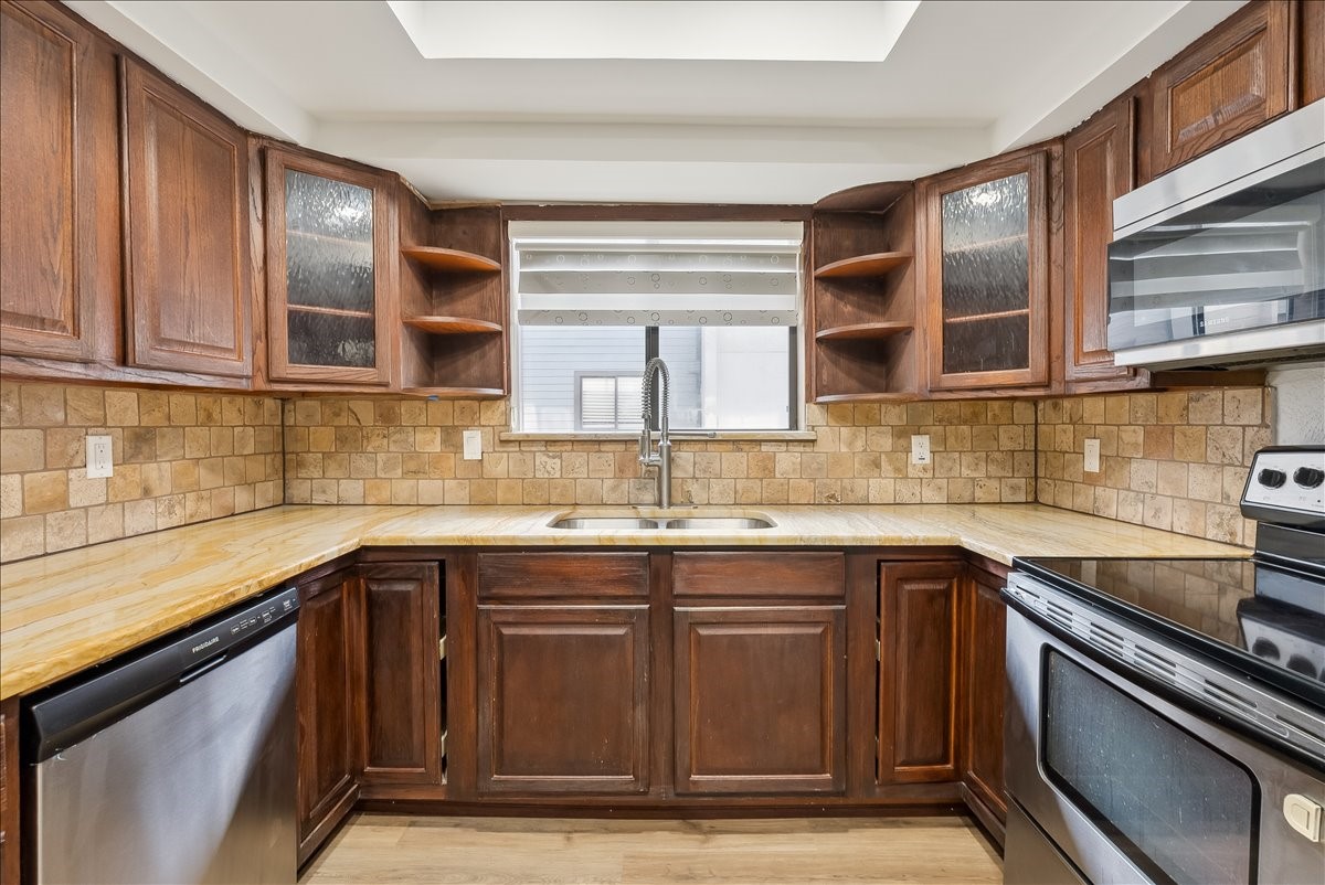 3618 Gillespie Street Dallas TX 75219