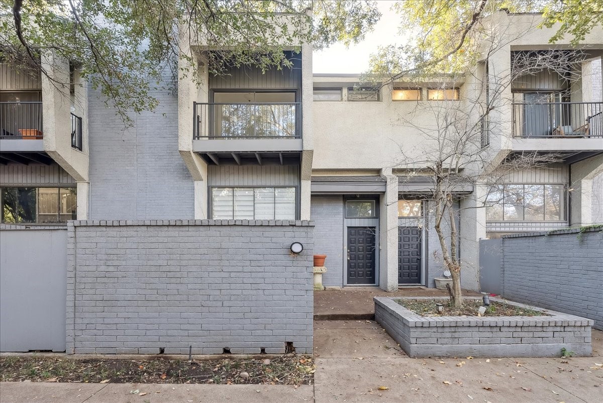 3618 Gillespie Street Dallas TX 75219