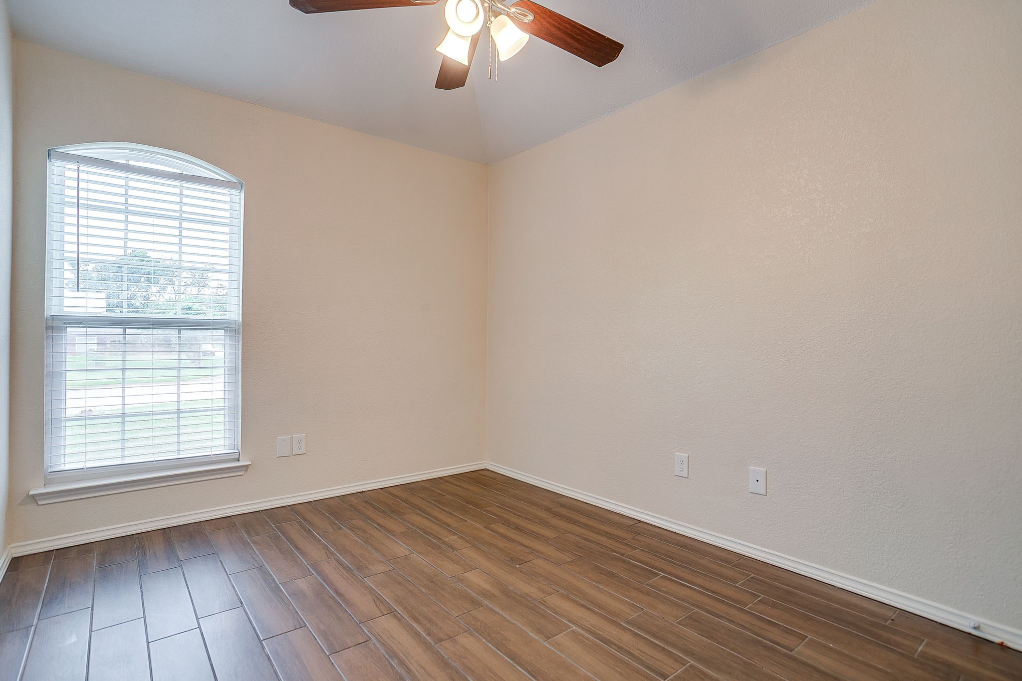 7501 Little Rock Lane Fort Worth TX 76120