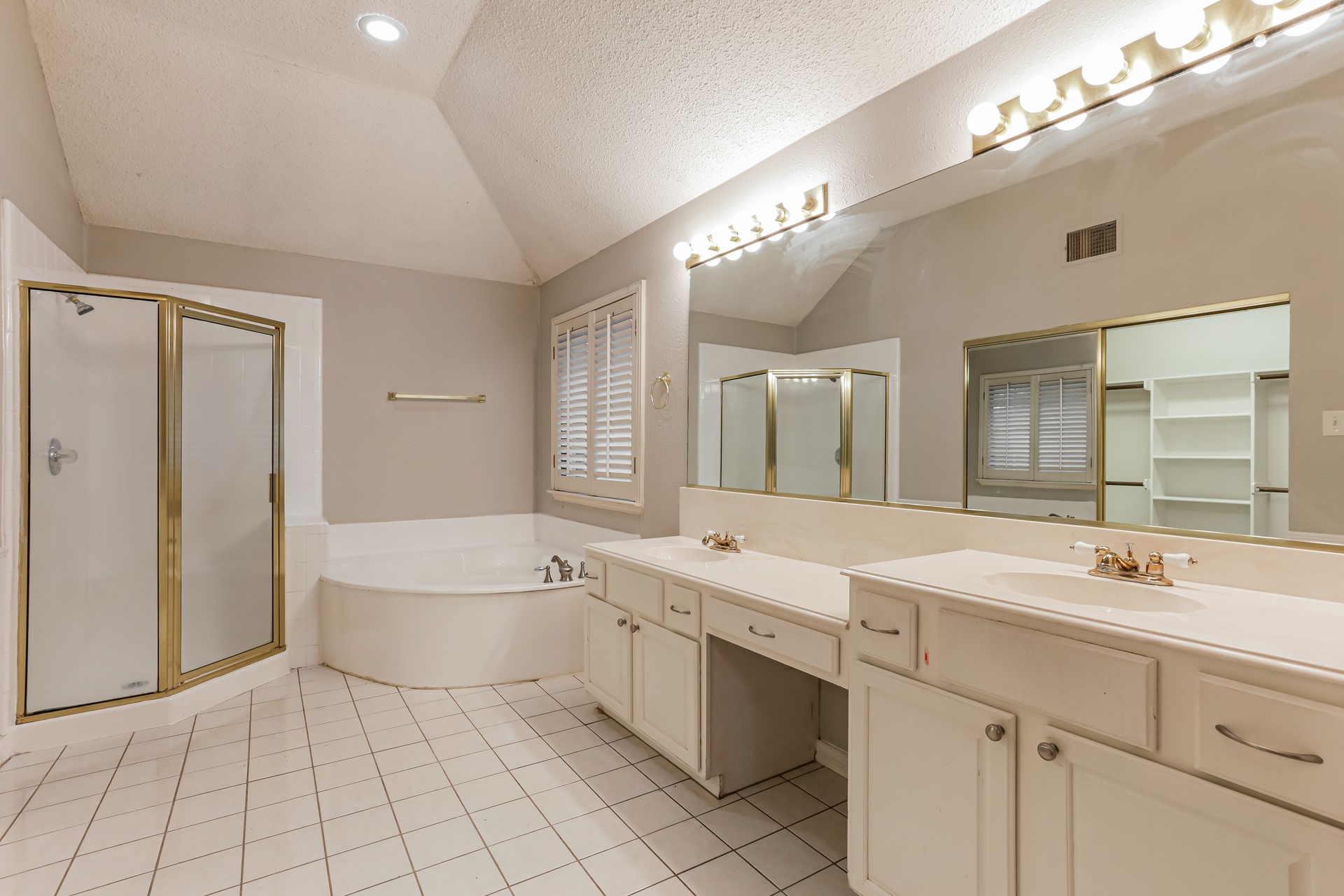 2329 Bent Brook Drive Mesquite TX 75181