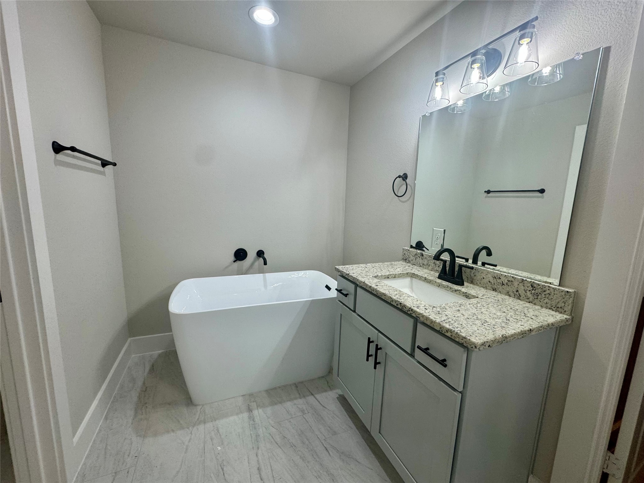 1810 Ramsey Avenue Dallas TX 75216