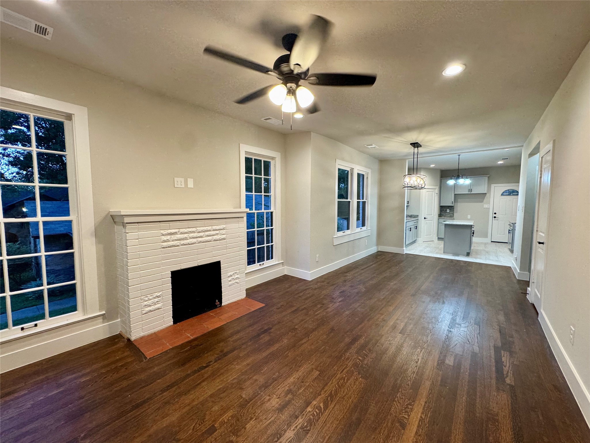 1810 Ramsey Avenue Dallas TX 75216