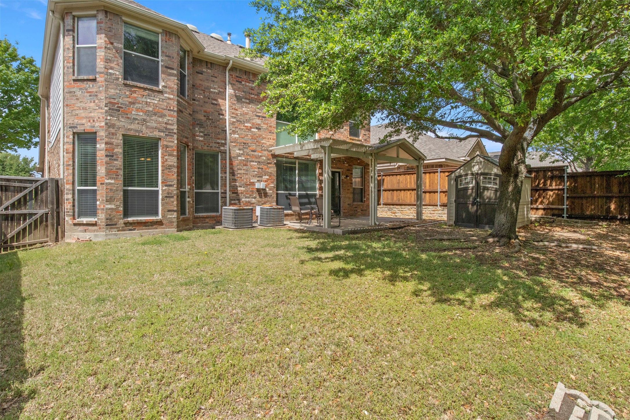 2209 Geneva Lane Mckinney TX 75072
