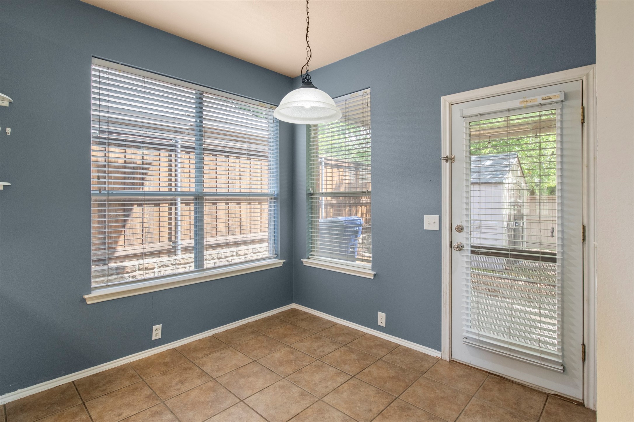 2209 Geneva Lane Mckinney TX 75072