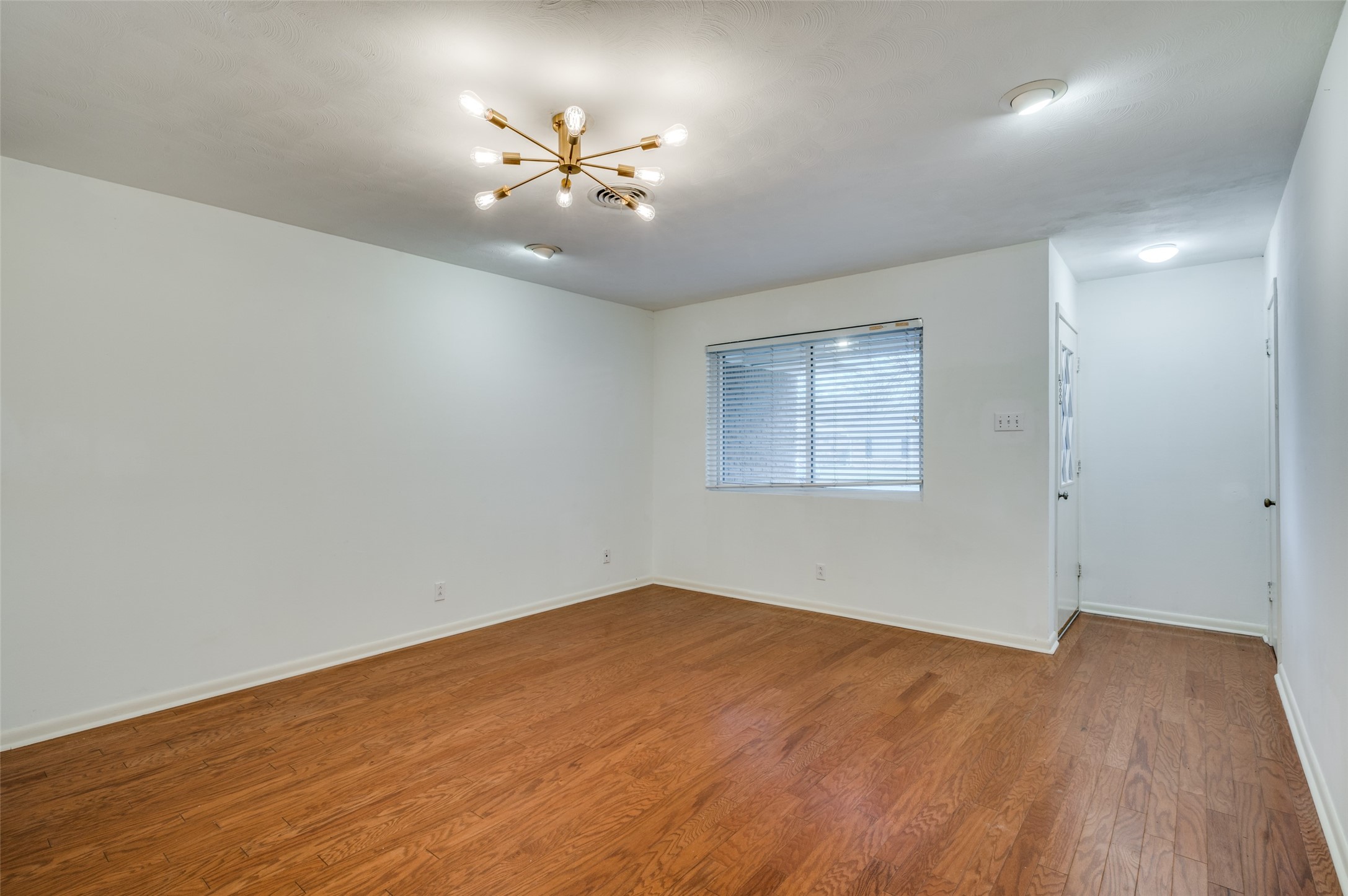 1709 Cordell Street Denton TX 76201