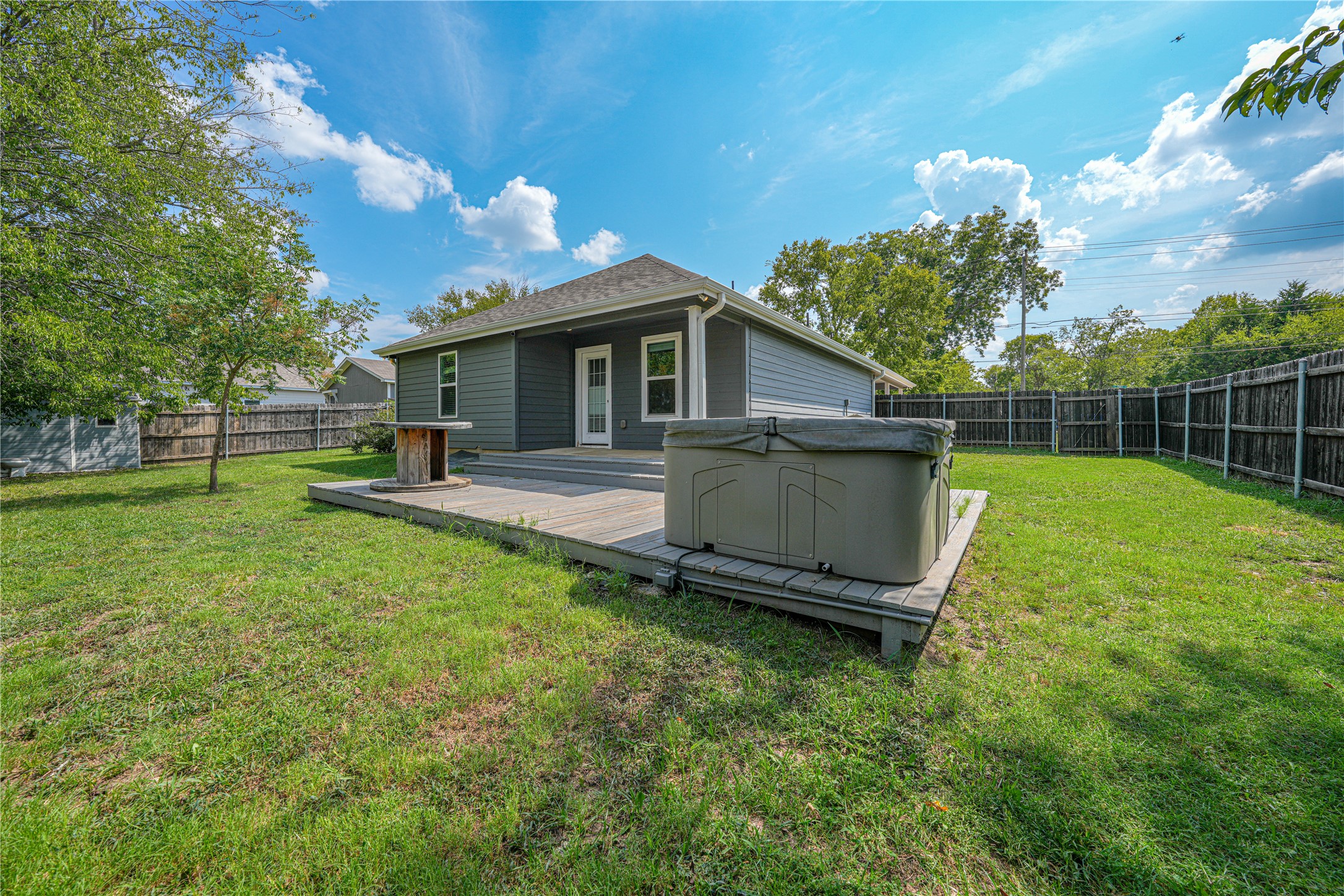 1228 Jones Street Greenville TX 75401