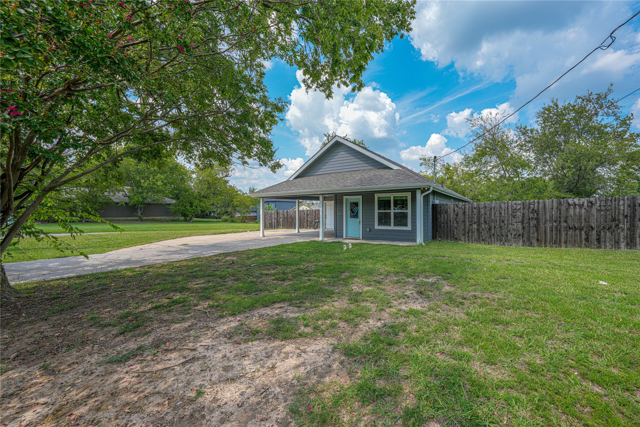 1228 Jones Street Greenville TX 75401