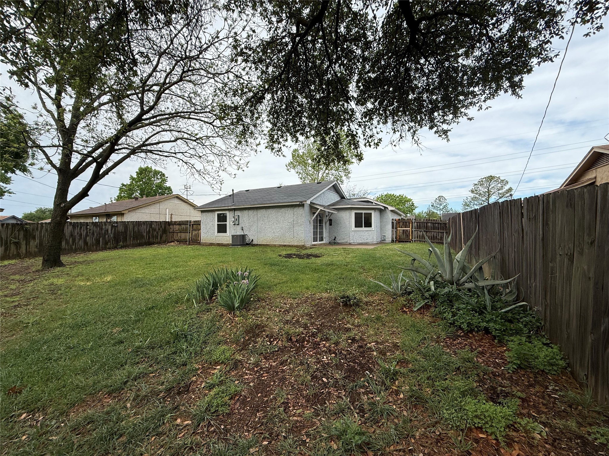 5503 Creek Valley Drive Arlington TX 76018