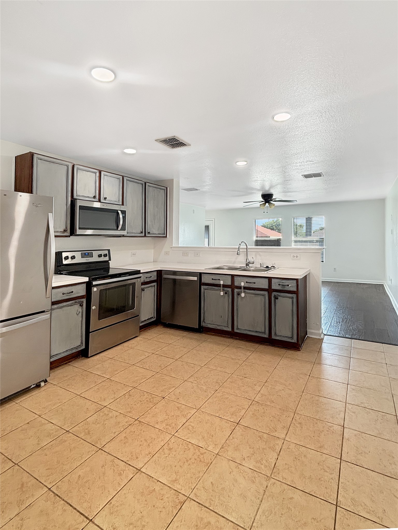 1217 Caroline Drive Princeton TX 75407