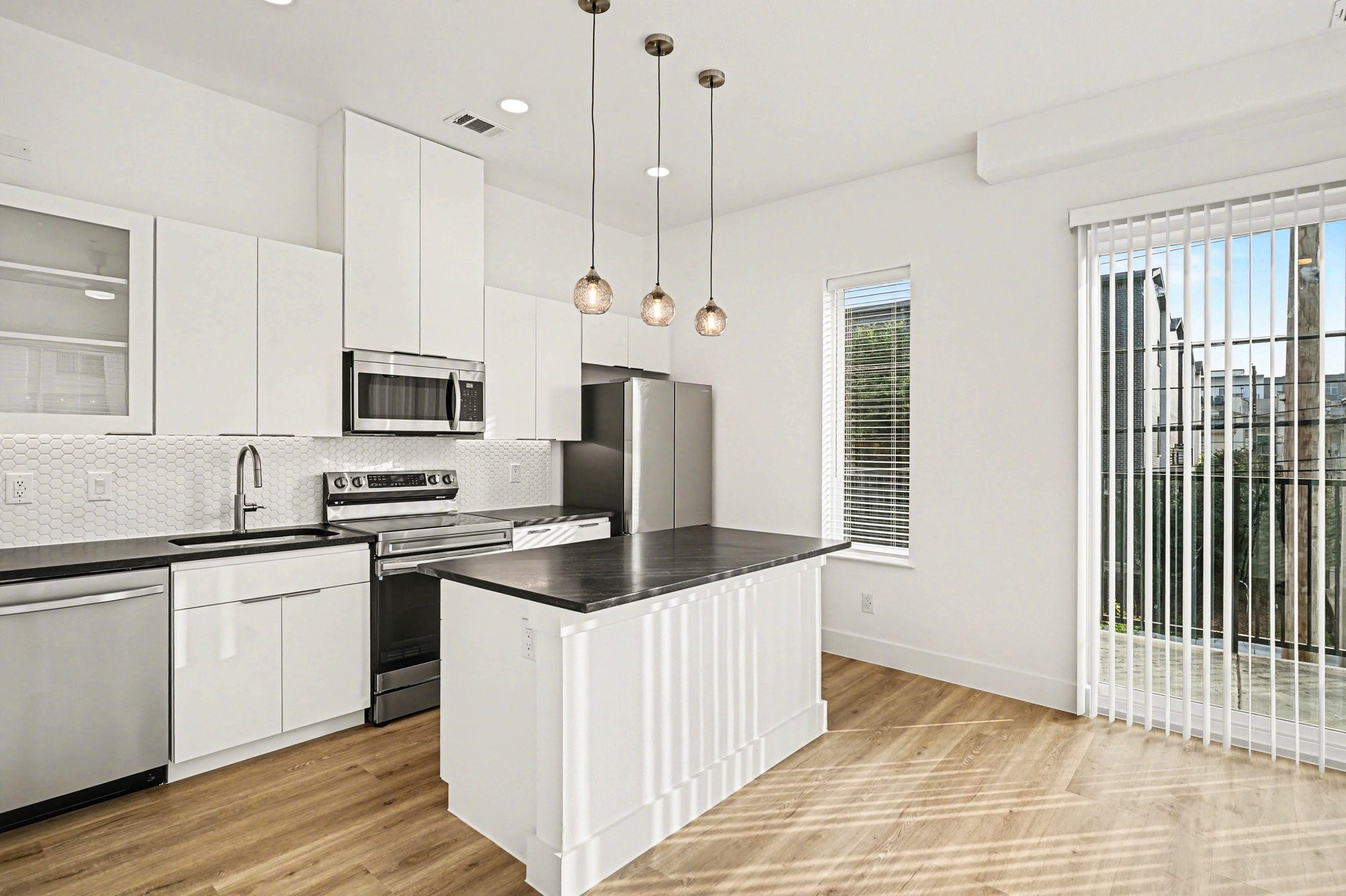2217 N Fitzhugh Avenue Dallas TX 75204