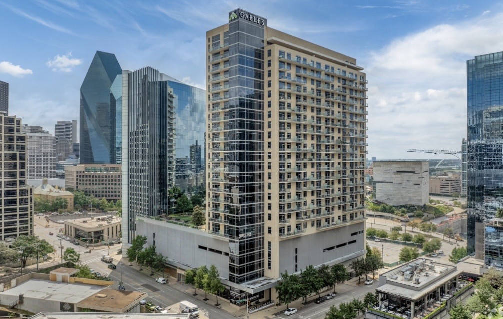 1700 Cedar Springs Drive Dallas TX 75202