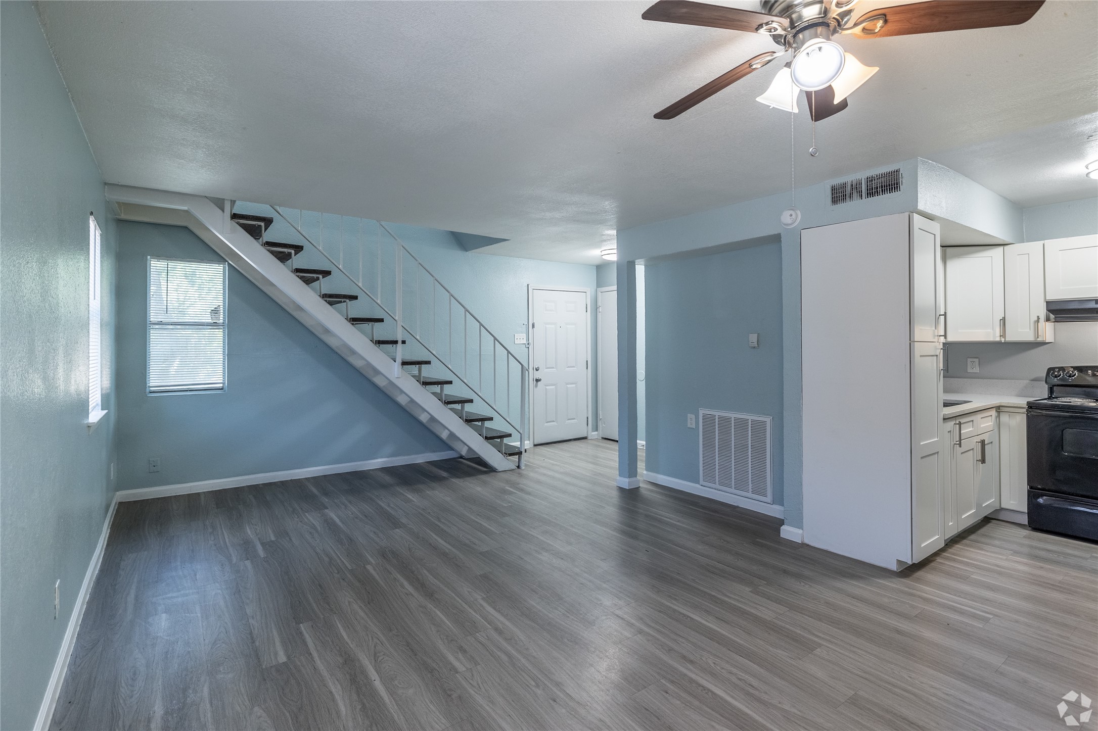 301 Rolston Road Irving TX 75060