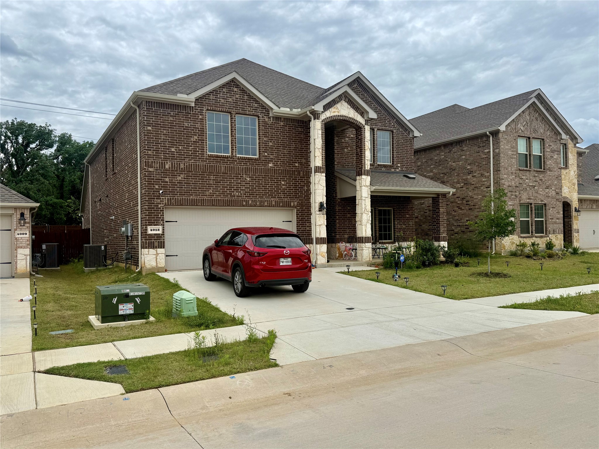 4013 Silver Chute Avenue Aubrey TX 76227