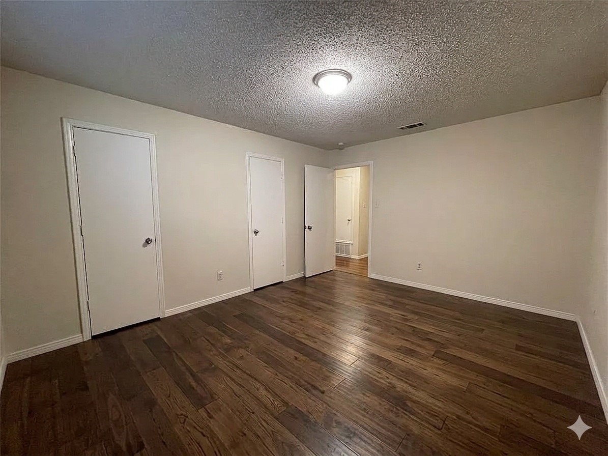 120 Shadybrook Drive Desoto TX 75115