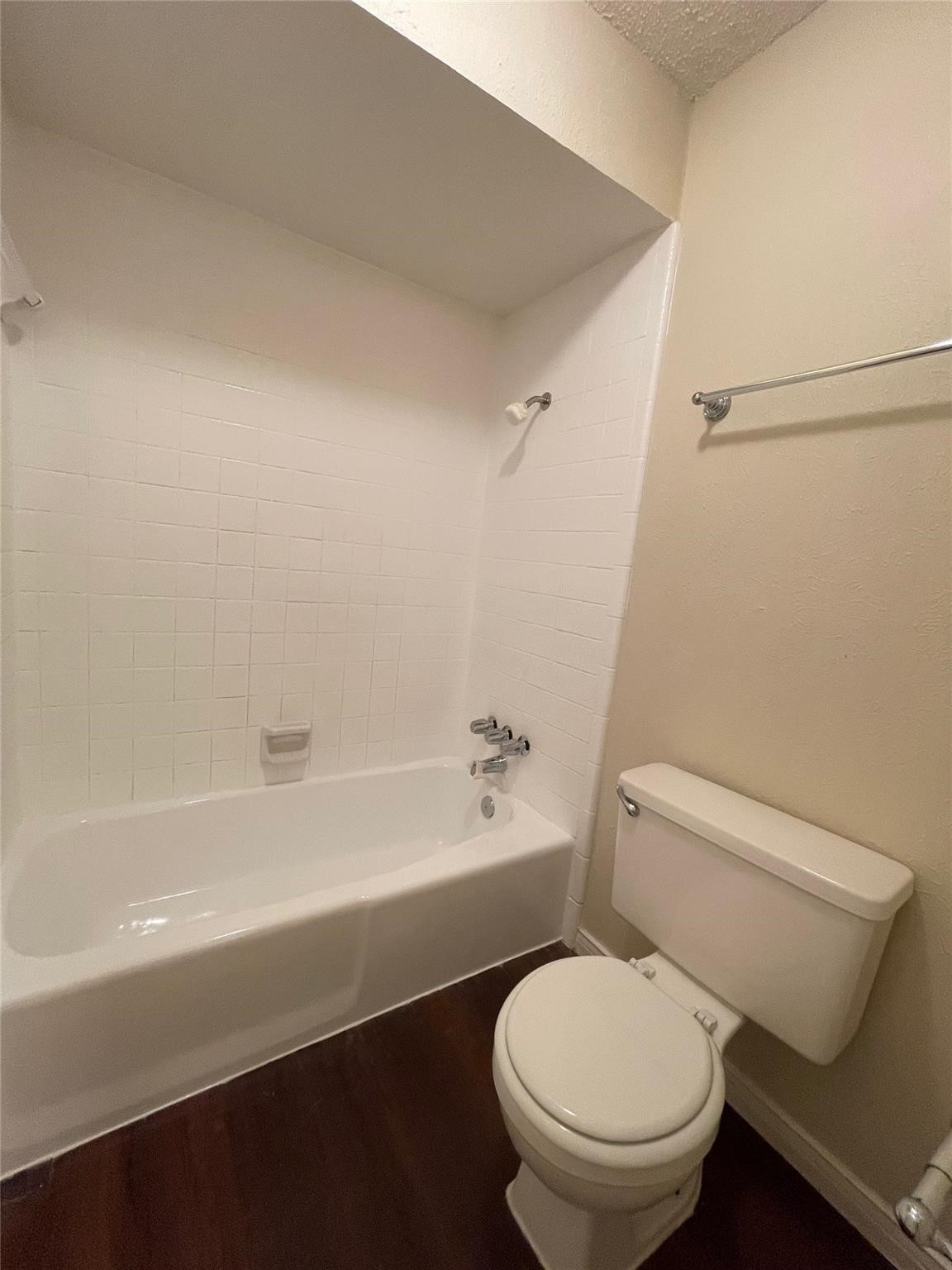 120 Shadybrook Drive Desoto TX 75115