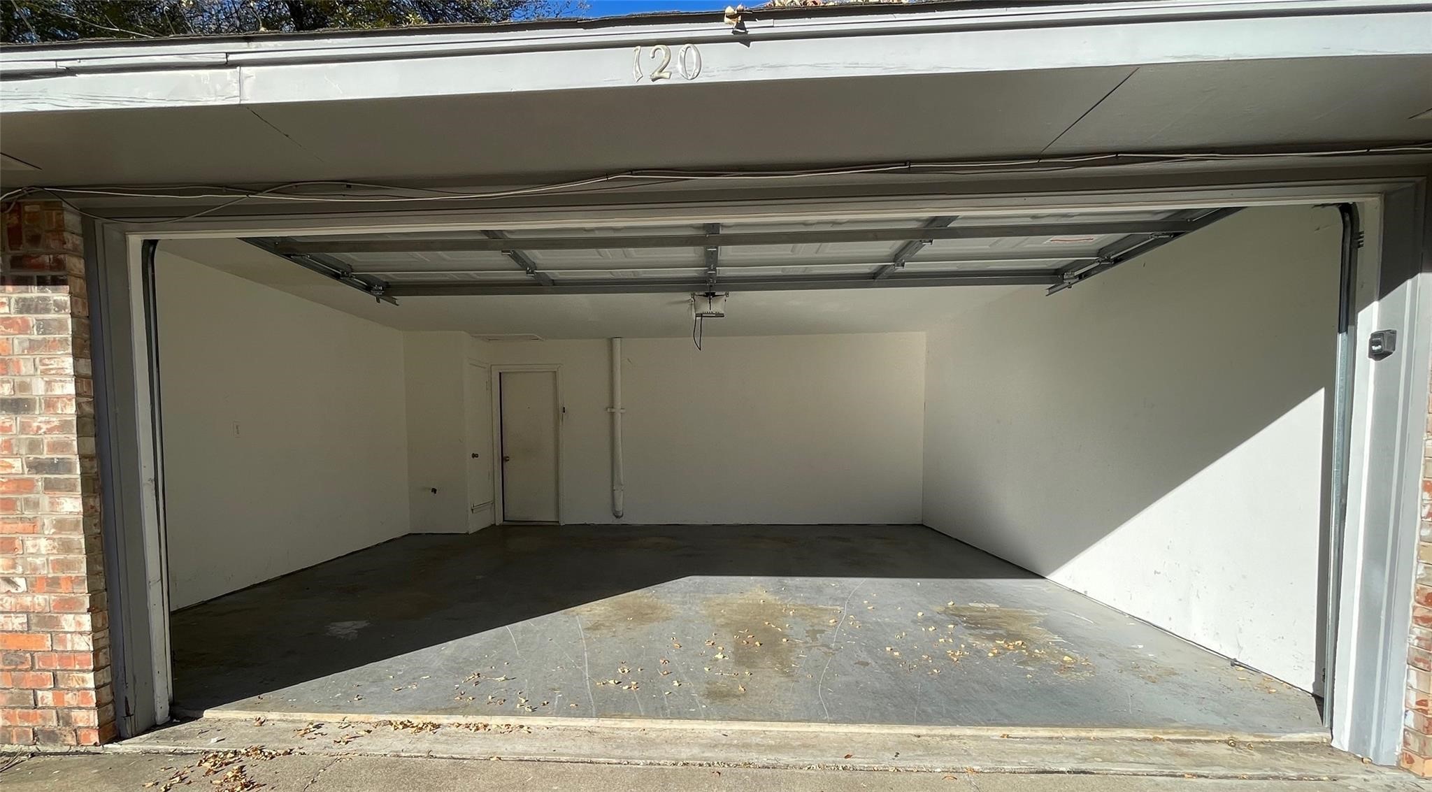 120 Shadybrook Drive Desoto TX 75115