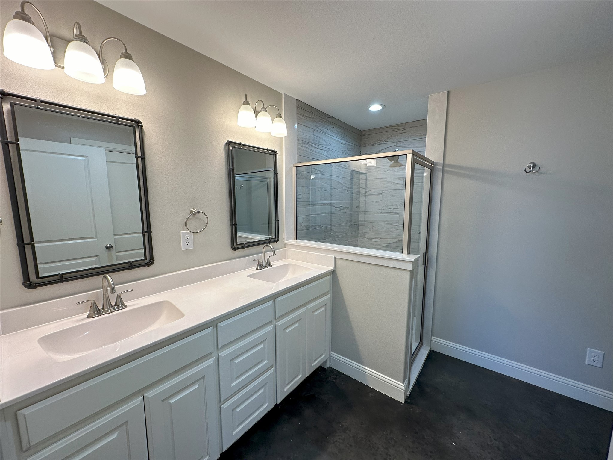 428 E Nelson Street Denison TX 75021