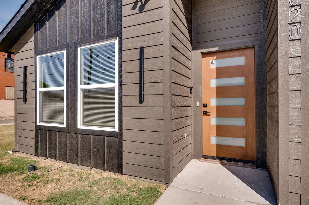3020 Henry Greenville TX 75401