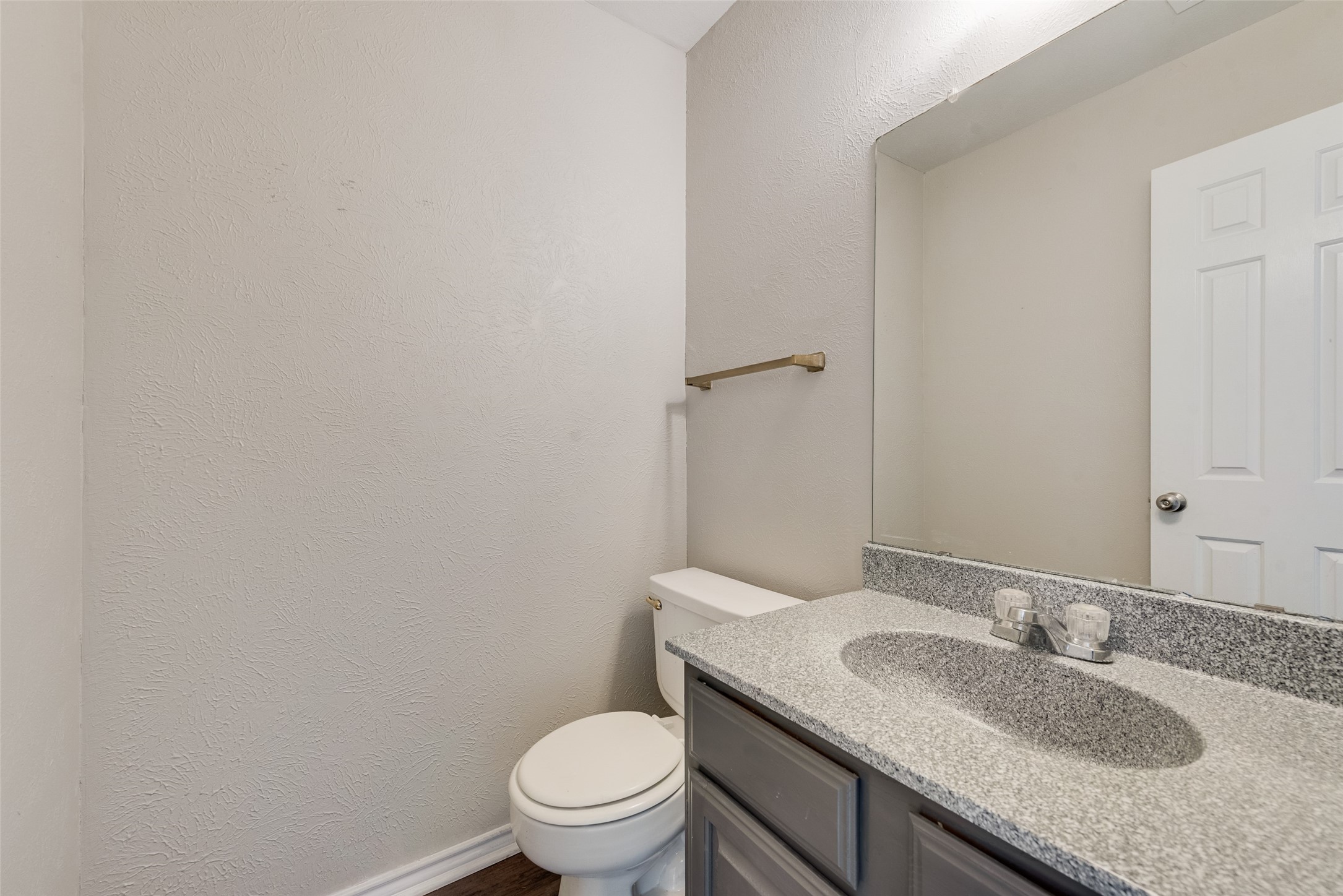 1013 Parkway Terrace Cedar Hill TX 75104