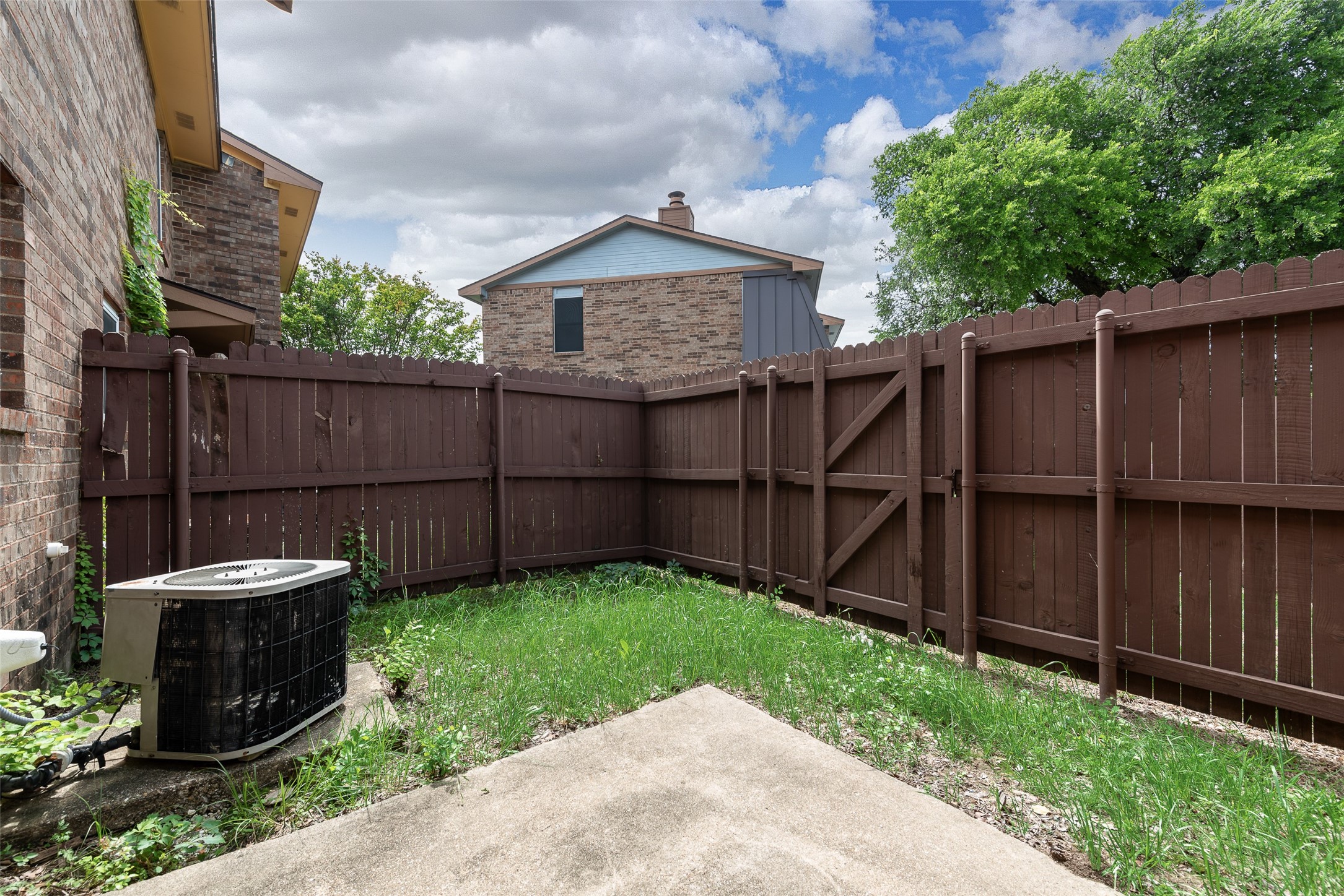 1013 Parkway Terrace Cedar Hill TX 75104