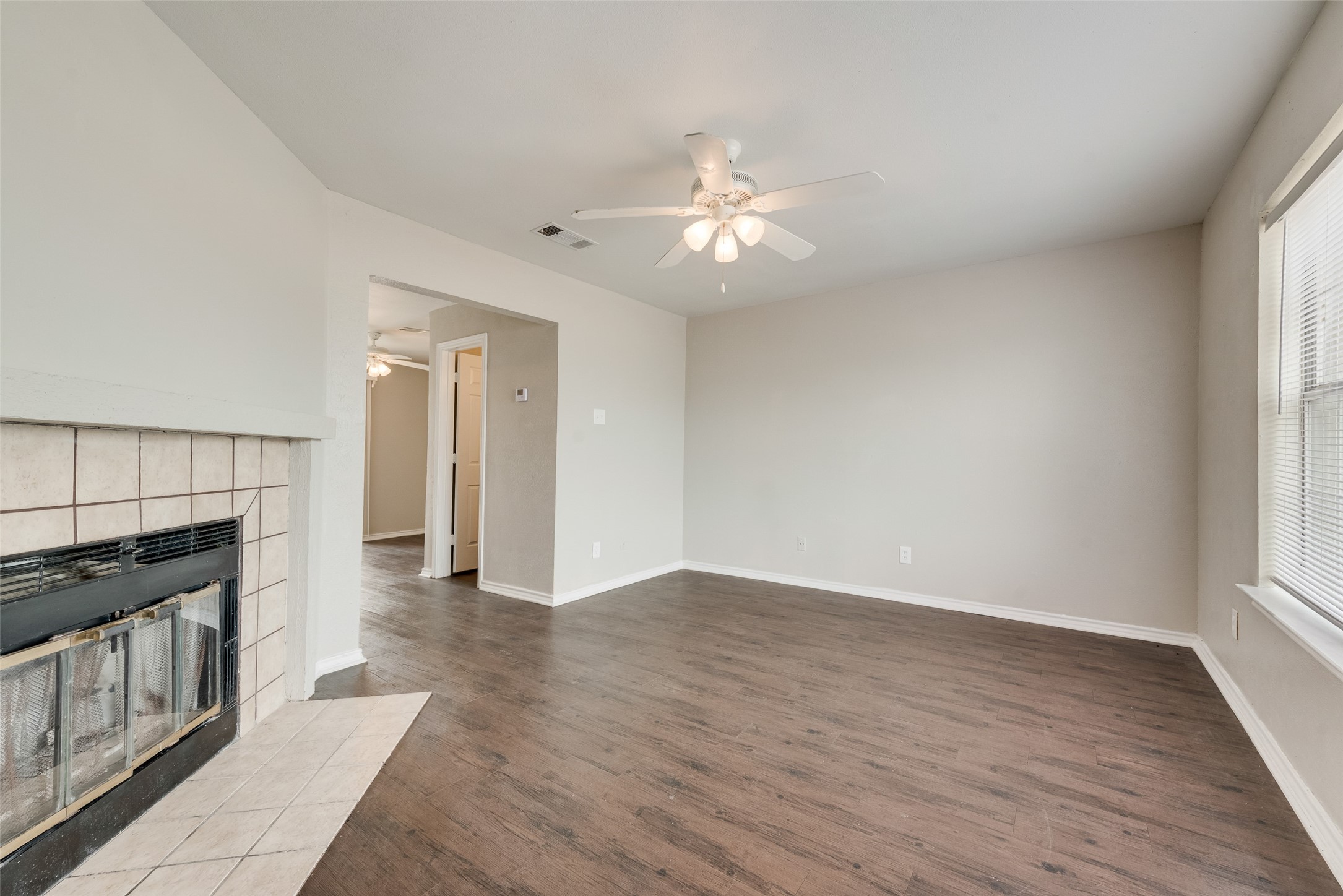 1013 Parkway Terrace Cedar Hill TX 75104
