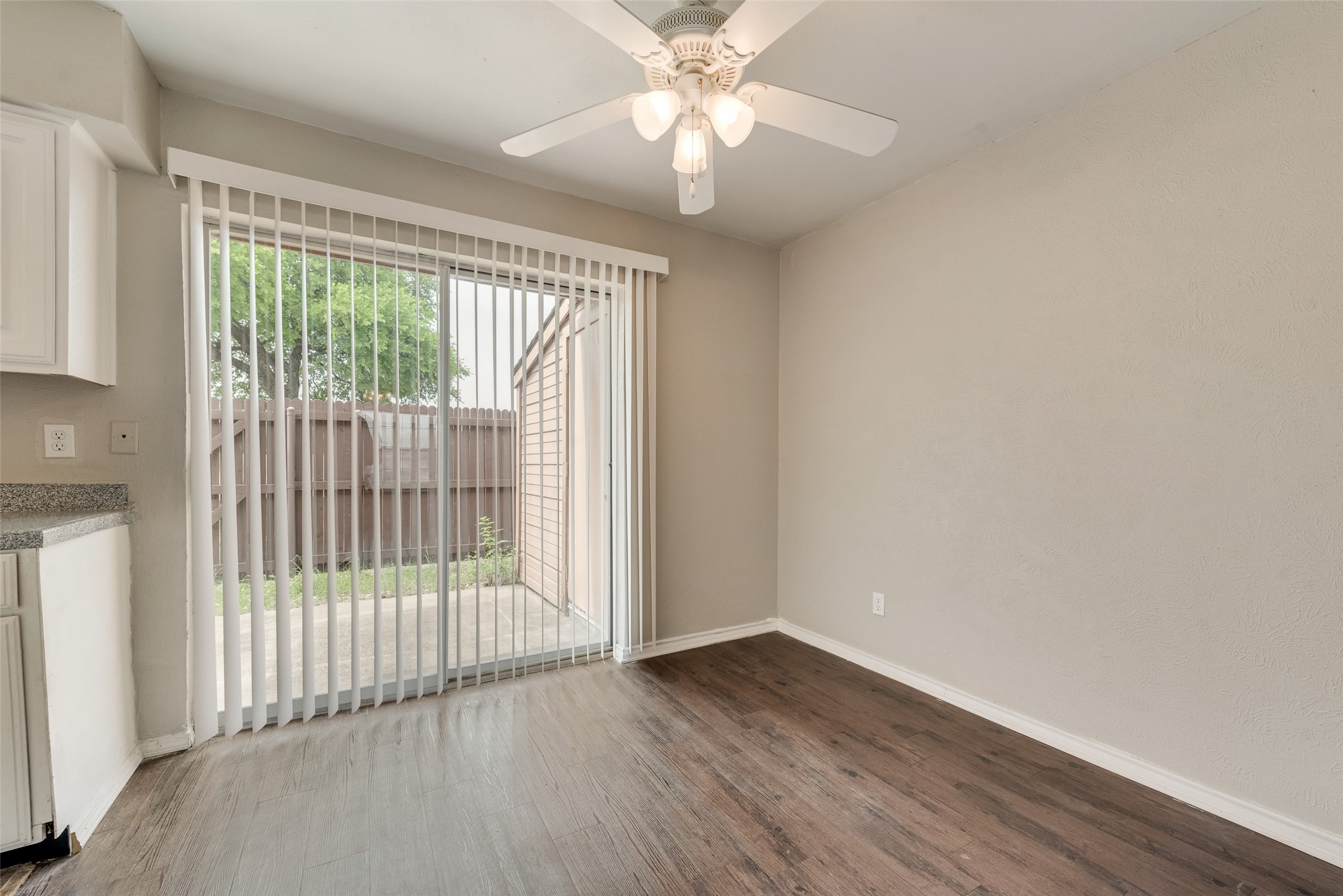 1013 Parkway Terrace Cedar Hill TX 75104