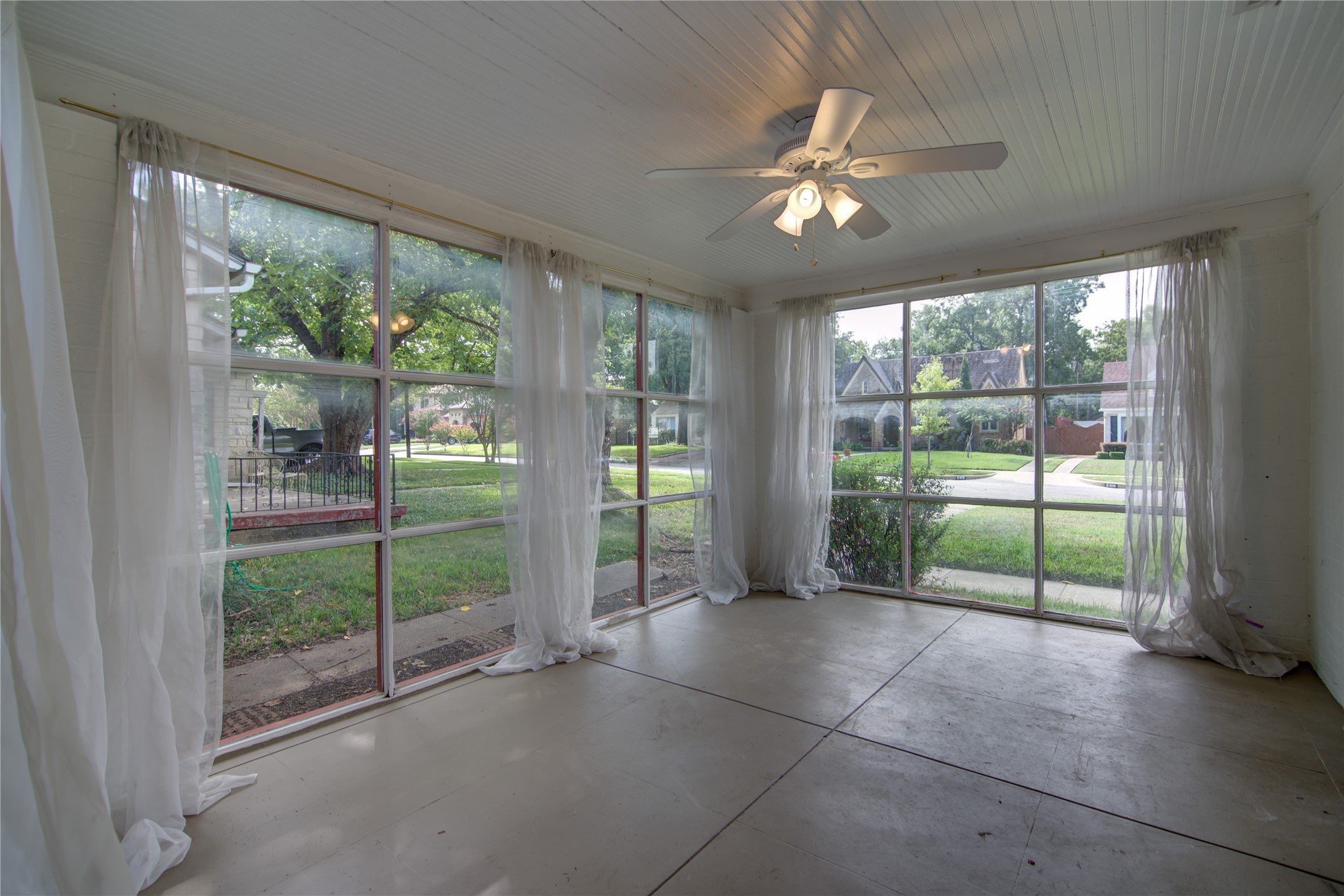 5419 Longview Street Dallas TX 75206