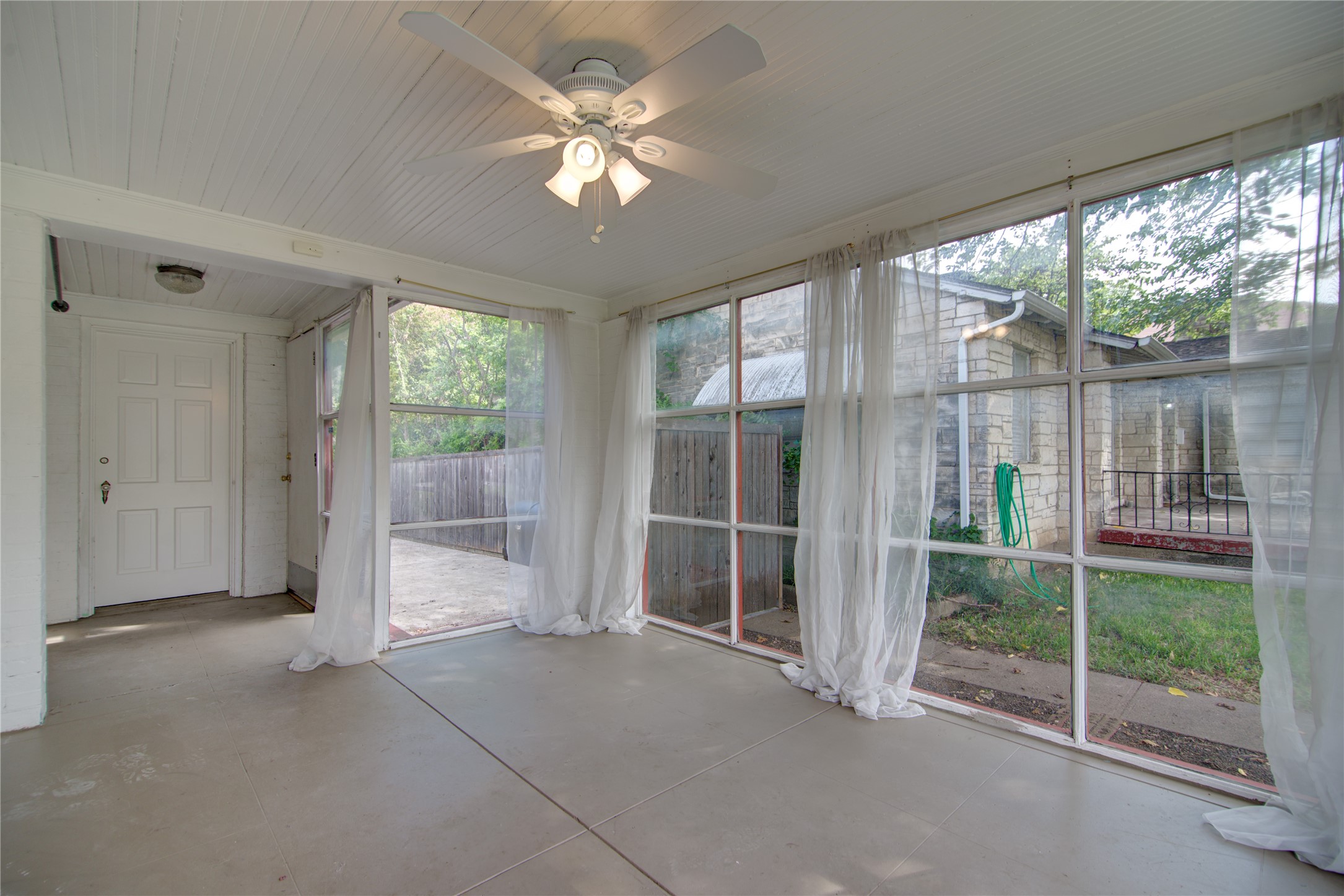 5419 Longview Street Dallas TX 75206