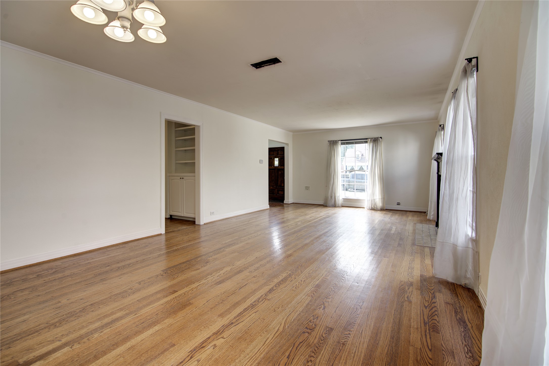 5419 Longview Street Dallas TX 75206