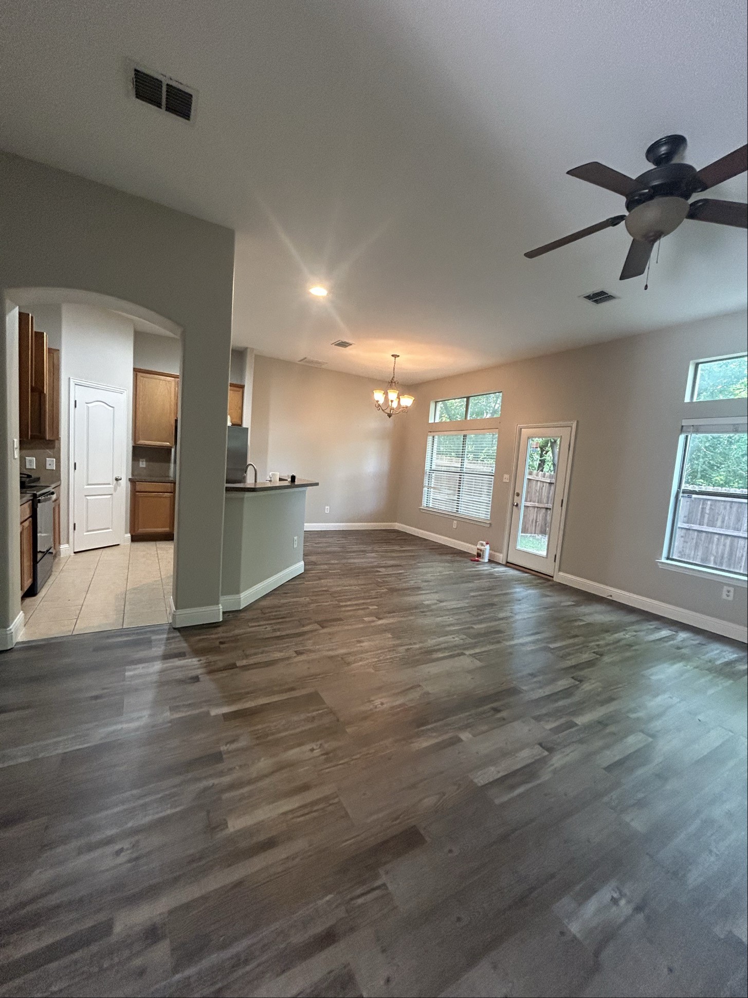 6666 Mountain Trail Dallas TX 75236