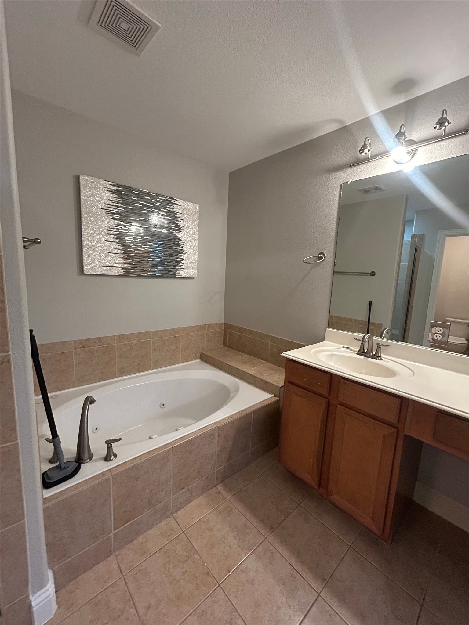 6666 Mountain Trail Dallas TX 75236