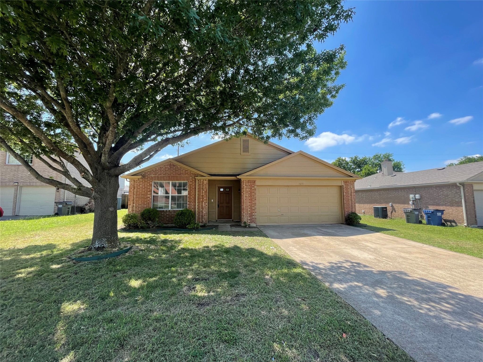 1611 Columbia Drive Glenn Heights TX 75154