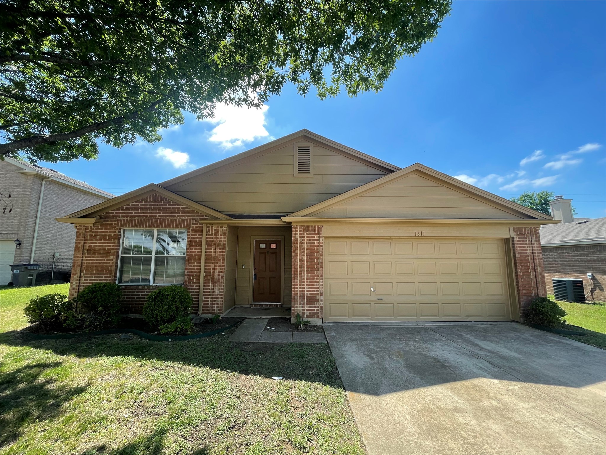 1611 Columbia Drive Glenn Heights TX 75154