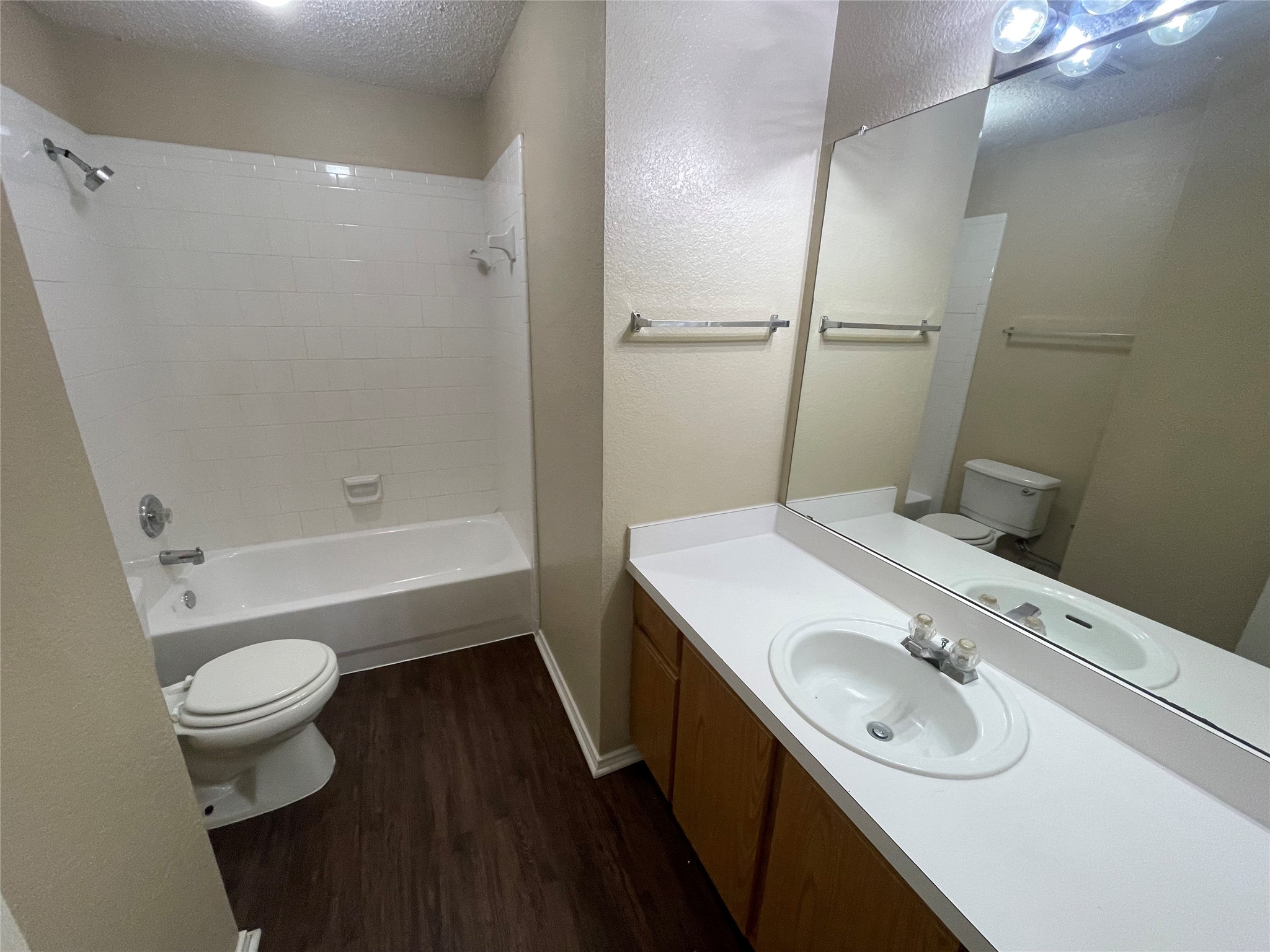 1611 Columbia Drive Glenn Heights TX 75154