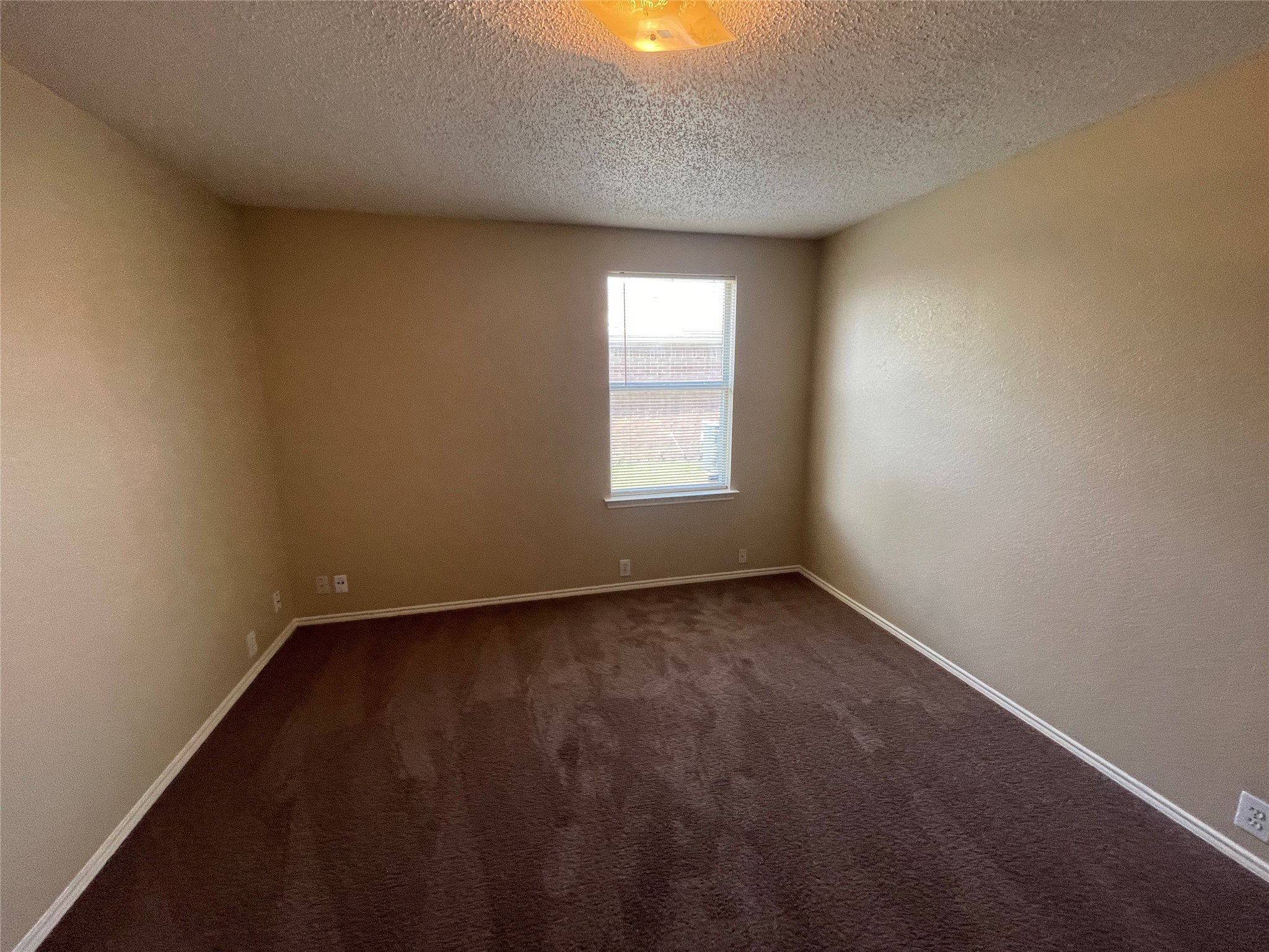 1611 Columbia Drive Glenn Heights TX 75154