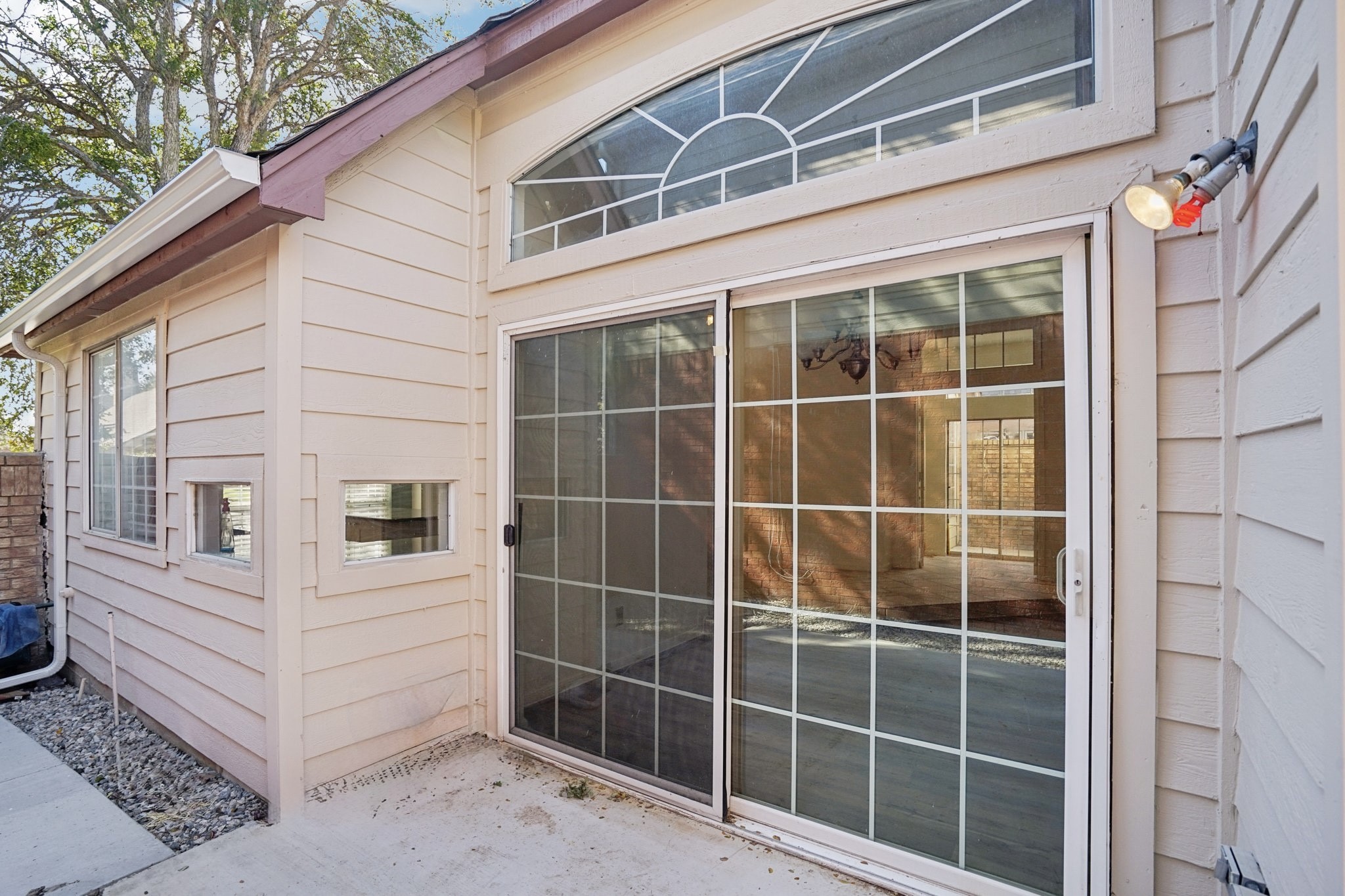 401 Dakota Trail Irving TX 75063