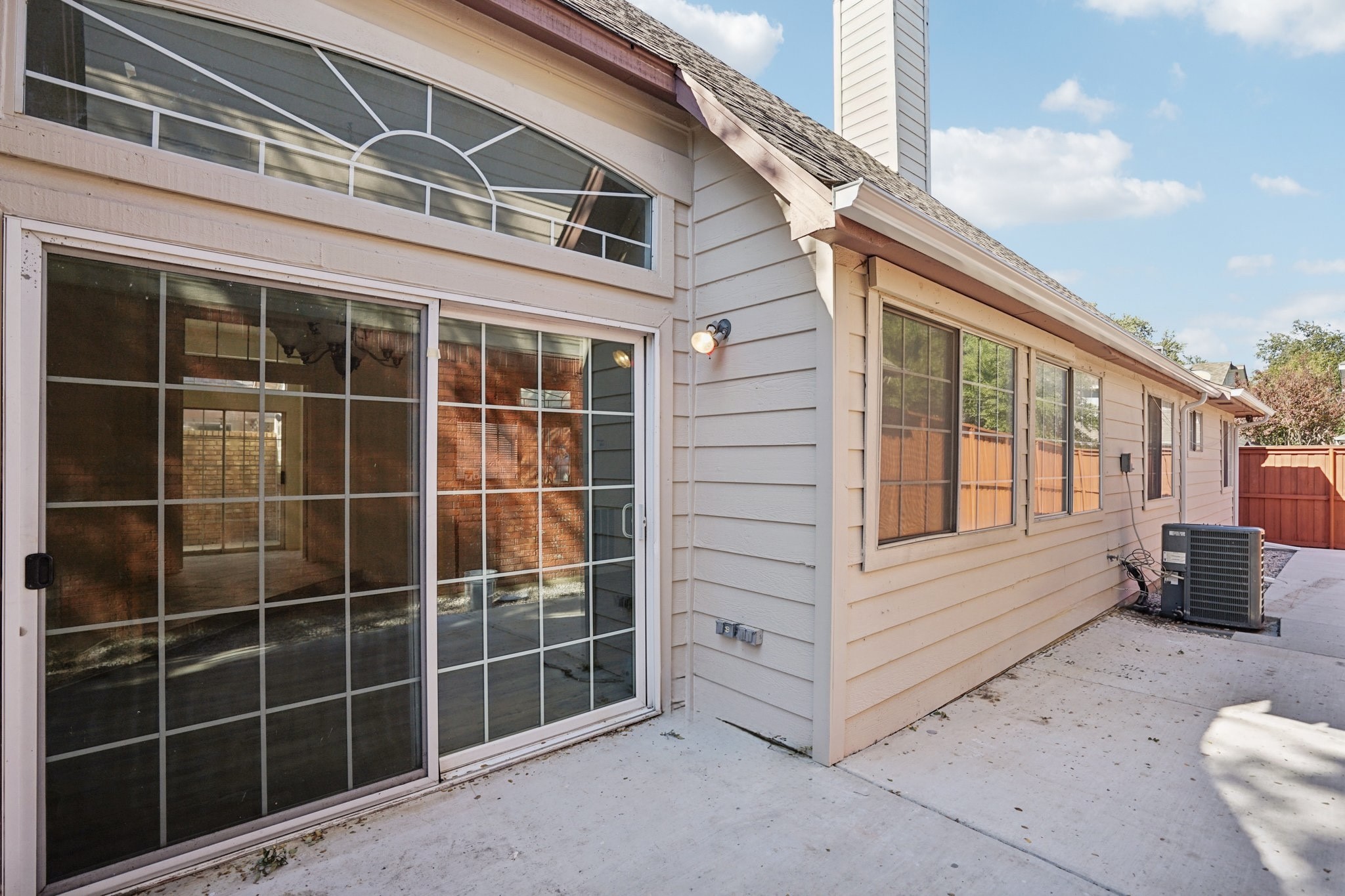 401 Dakota Trail Irving TX 75063