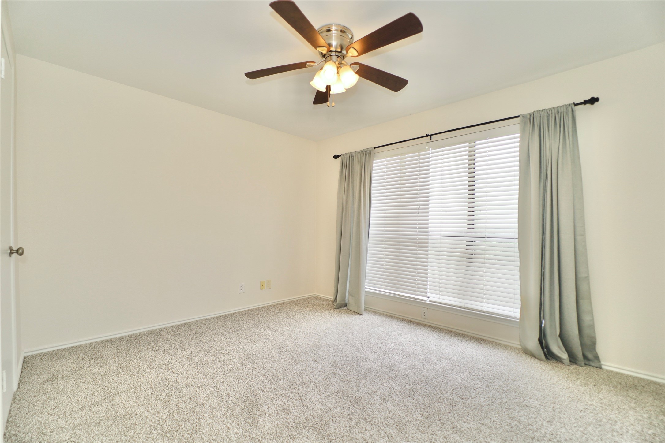 407 Josephine Street Dallas TX 75246