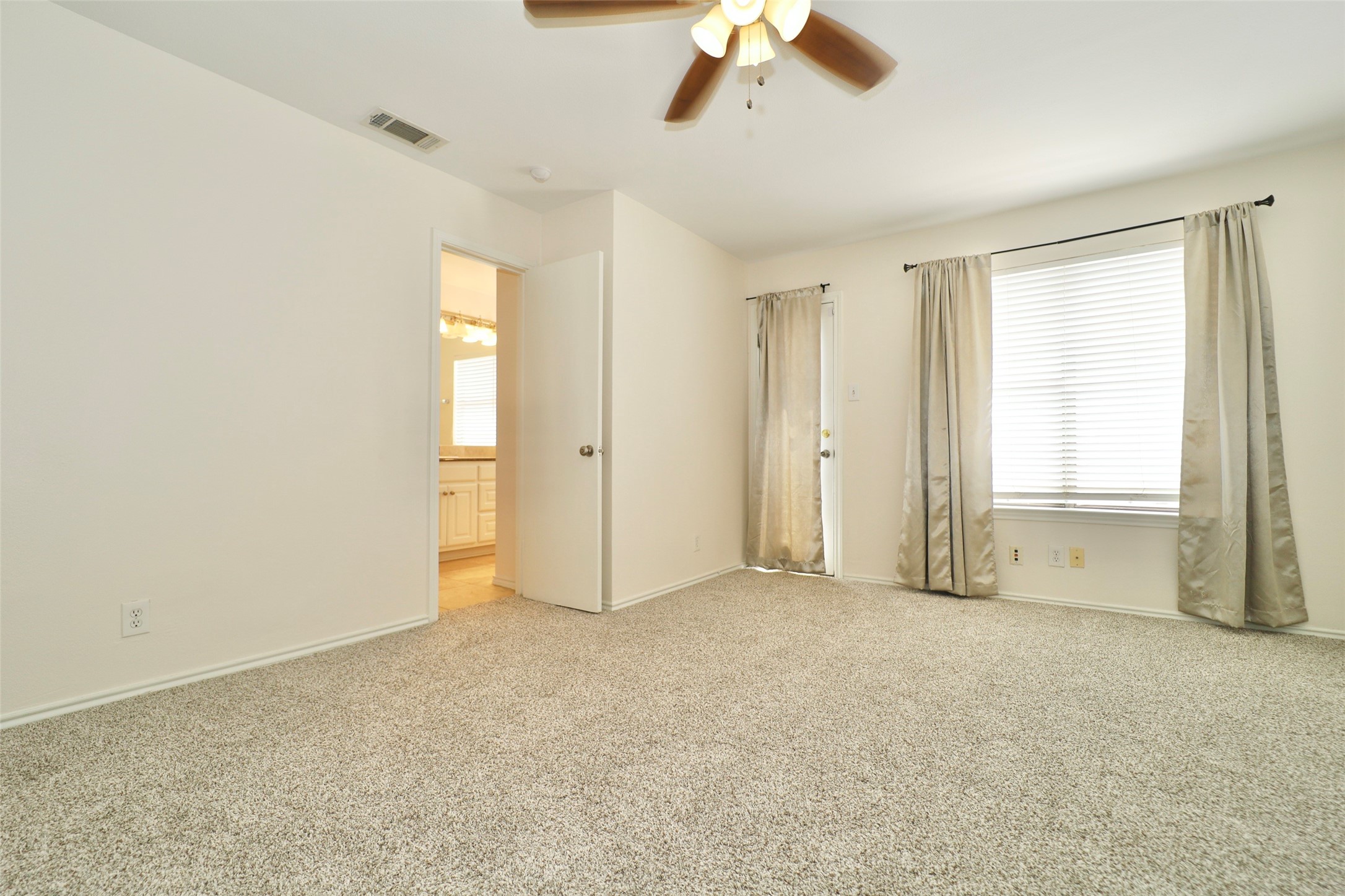 407 Josephine Street Dallas TX 75246