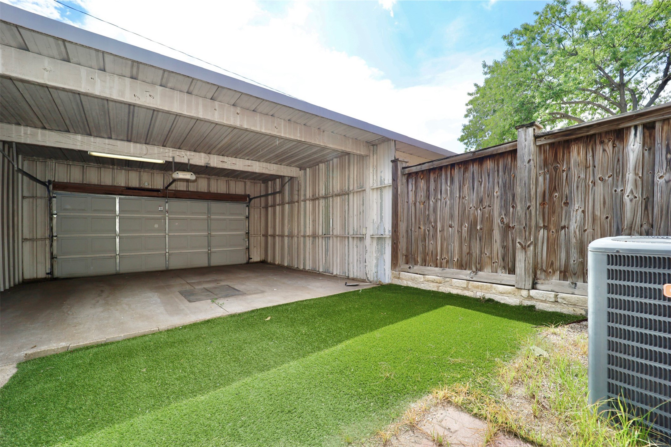 407 Josephine Street Dallas TX 75246