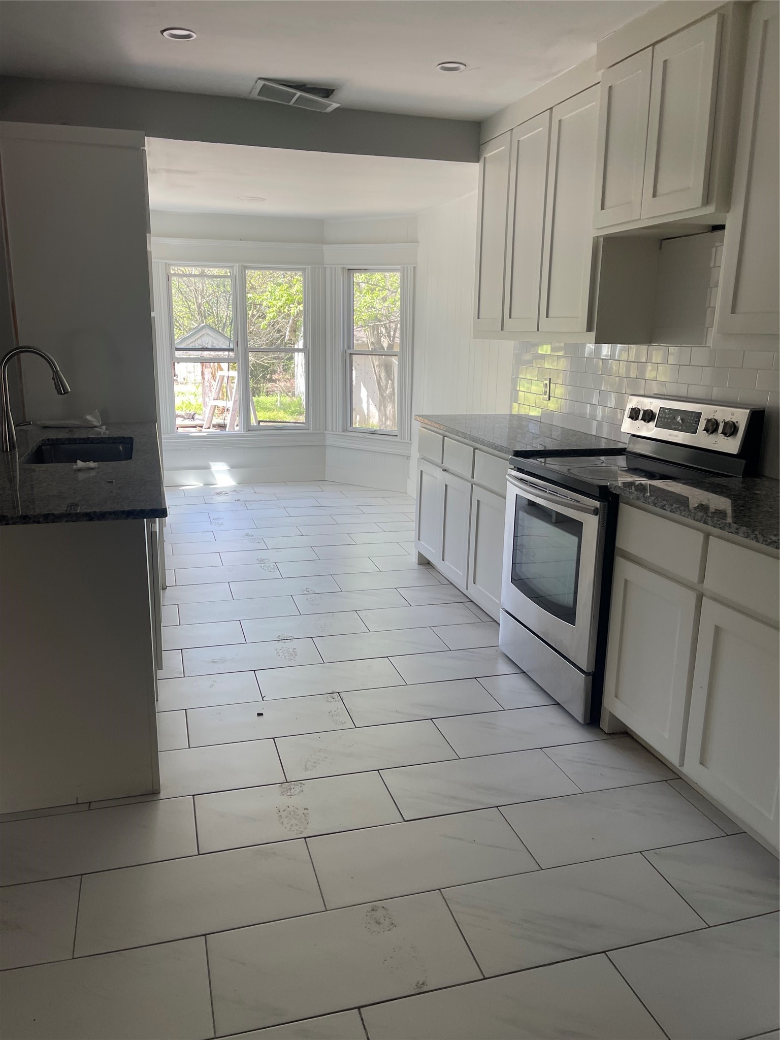 402 S Pearl Street Trenton TX 75490