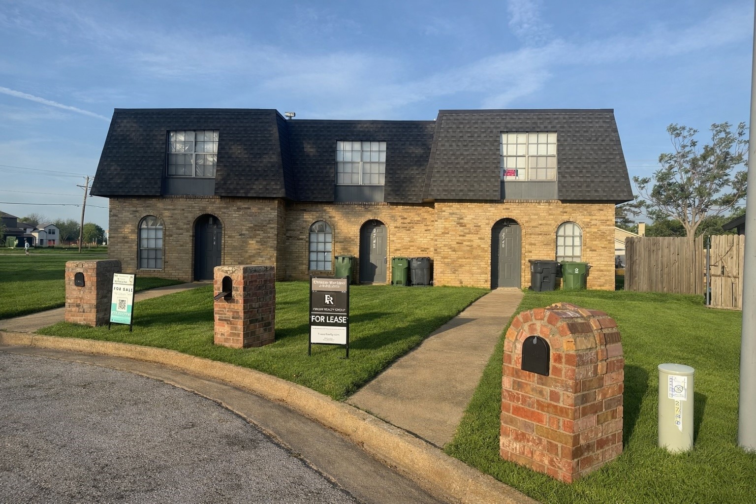 2744 Saint George Place Arlington TX 76015