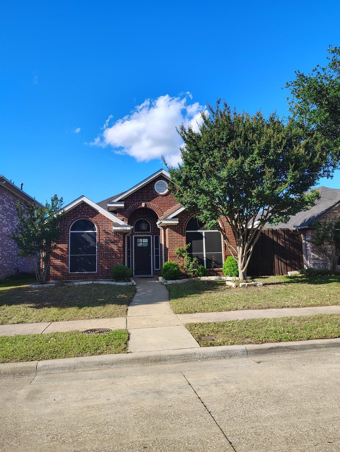 1309 Brookfield Drive Rowlett TX 75089