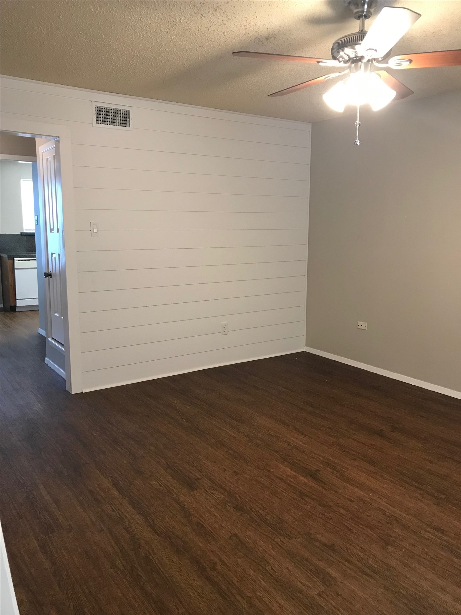 1409 Courtney Place Cleburne TX 76033