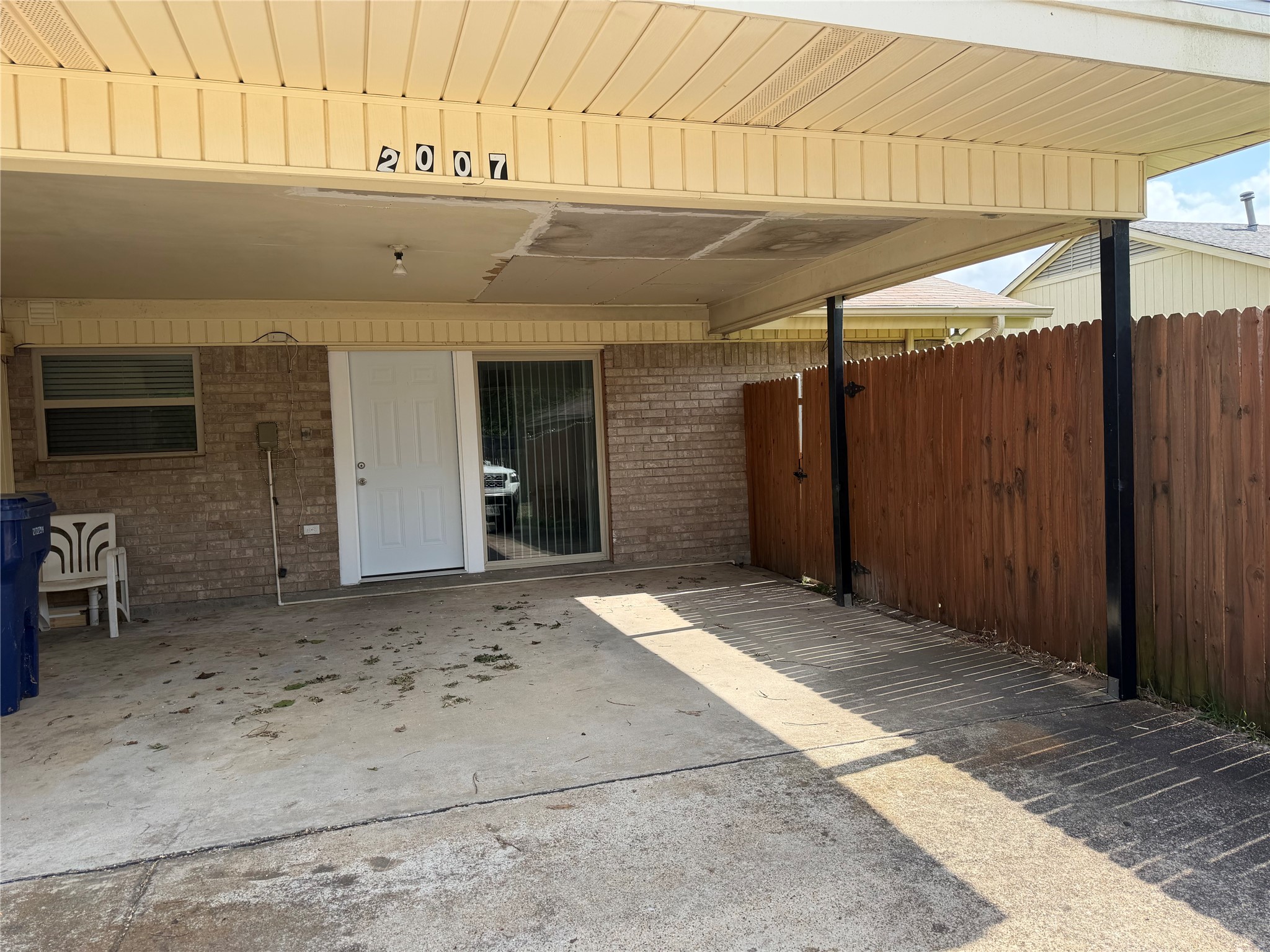 2007 Santa Anna Garland TX 75042
