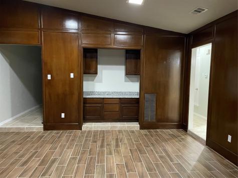 2007 Santa Anna Garland TX 75042
