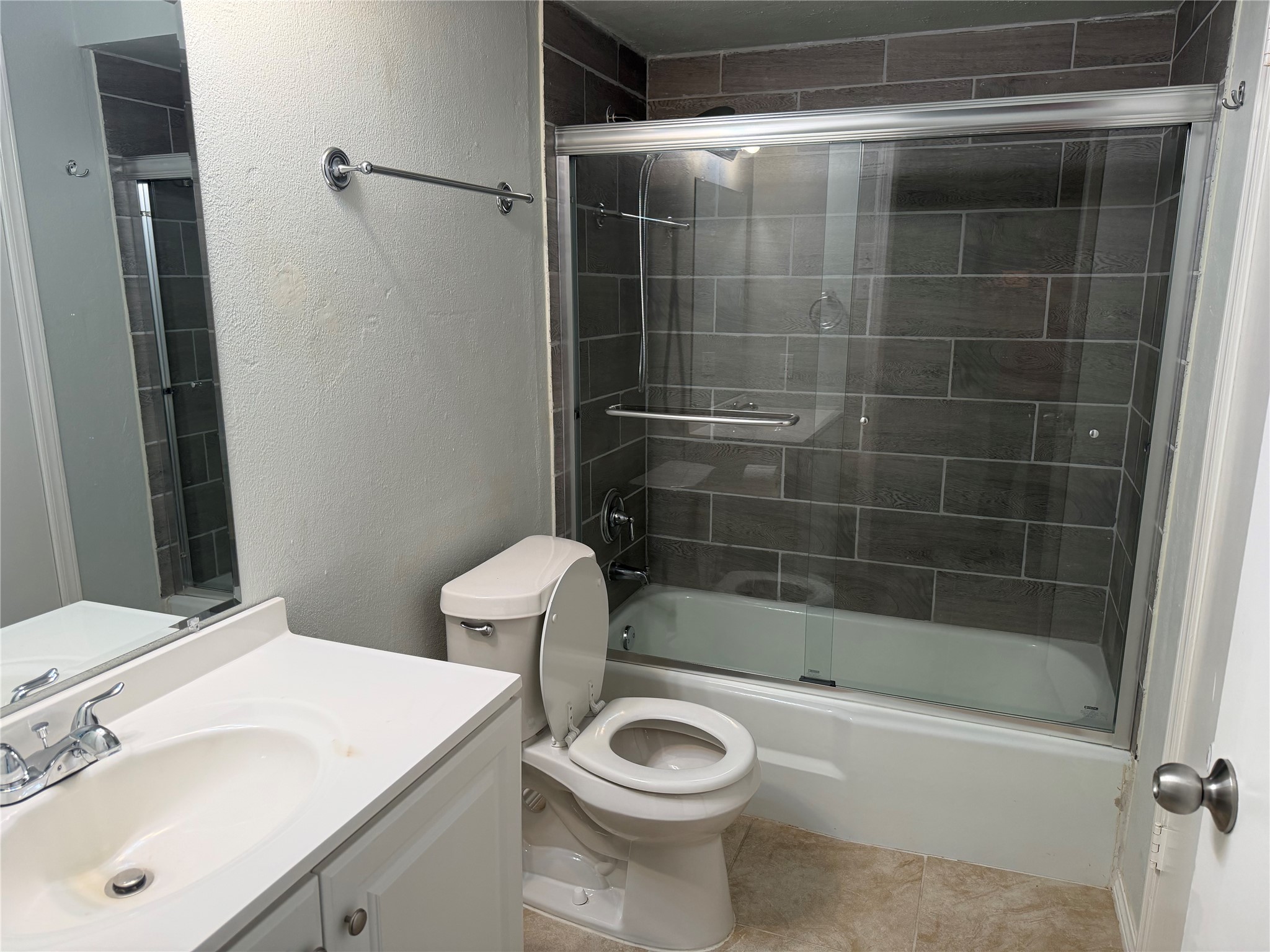 2007 Santa Anna Garland TX 75042