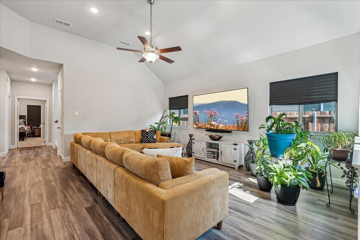 920 Cricket Street Aubrey TX 76227