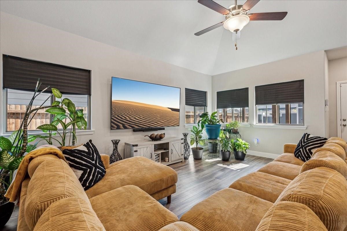 920 Cricket Street Aubrey TX 76227